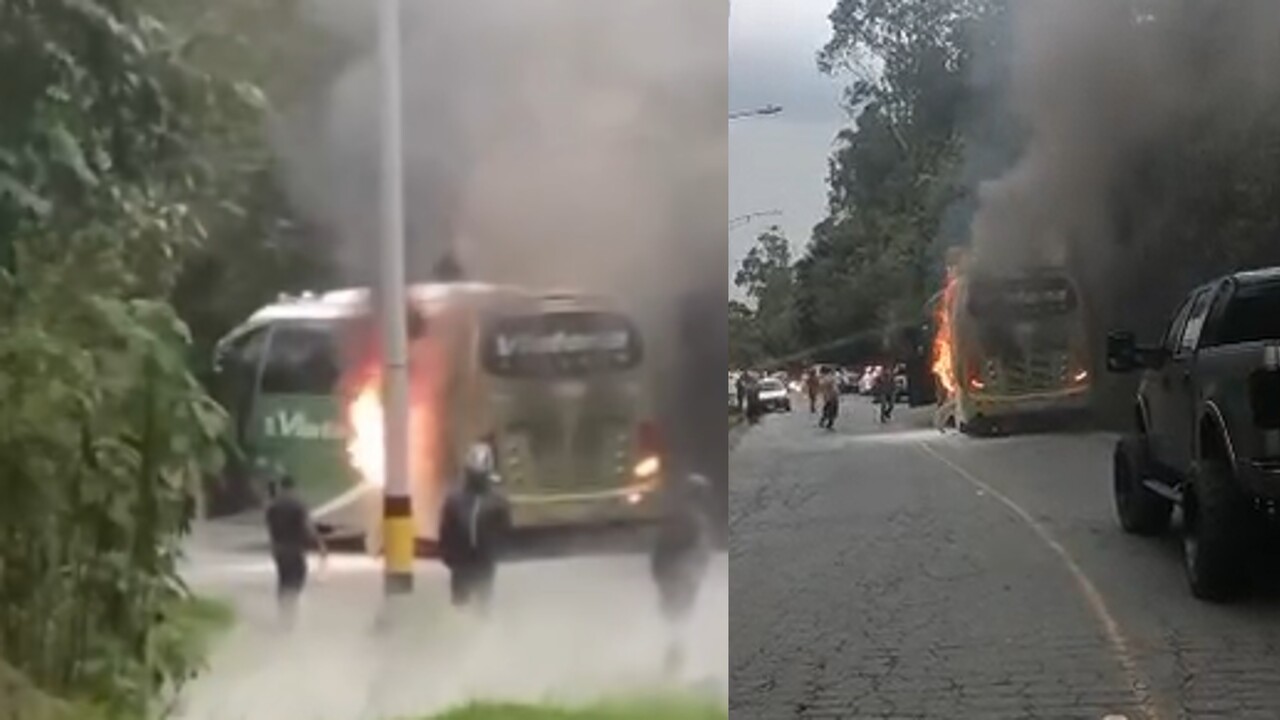 ¡No quedó más que verlo arder! Un bus se quemó en la vía a Santa Elena