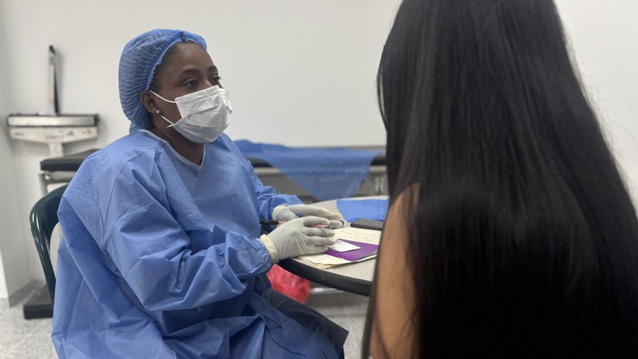 Medellín baja el embarazo adolescente a la cifra más baja de su historia