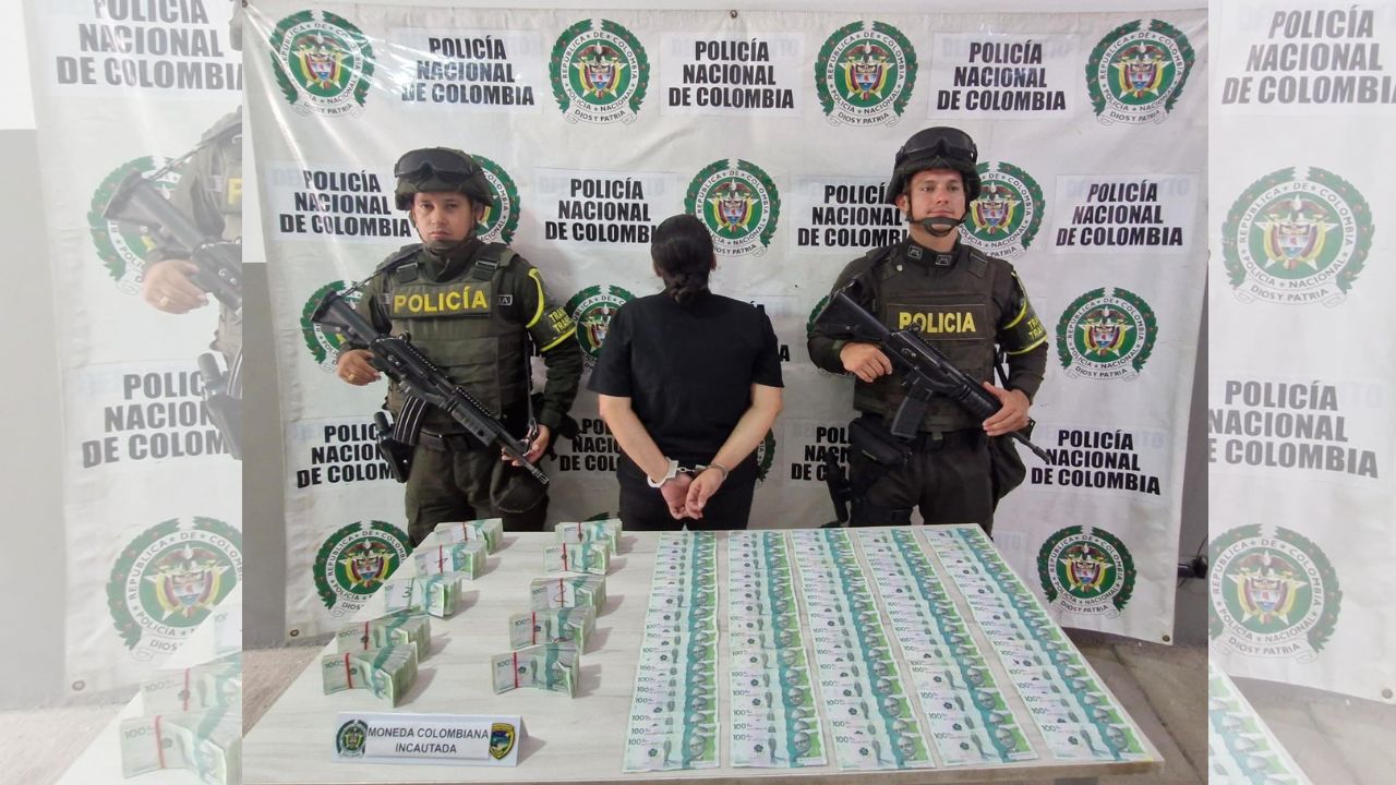 ¡Cayó con $110 millones en plena vía del Valle del Cauca! Policía frustra posible lavado de activos