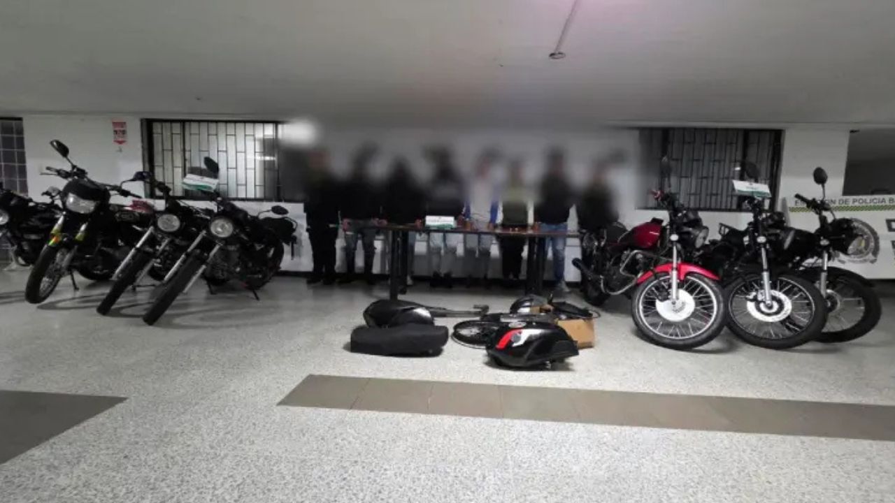  Capturan a seis de una banda y recuperan siete vehículos