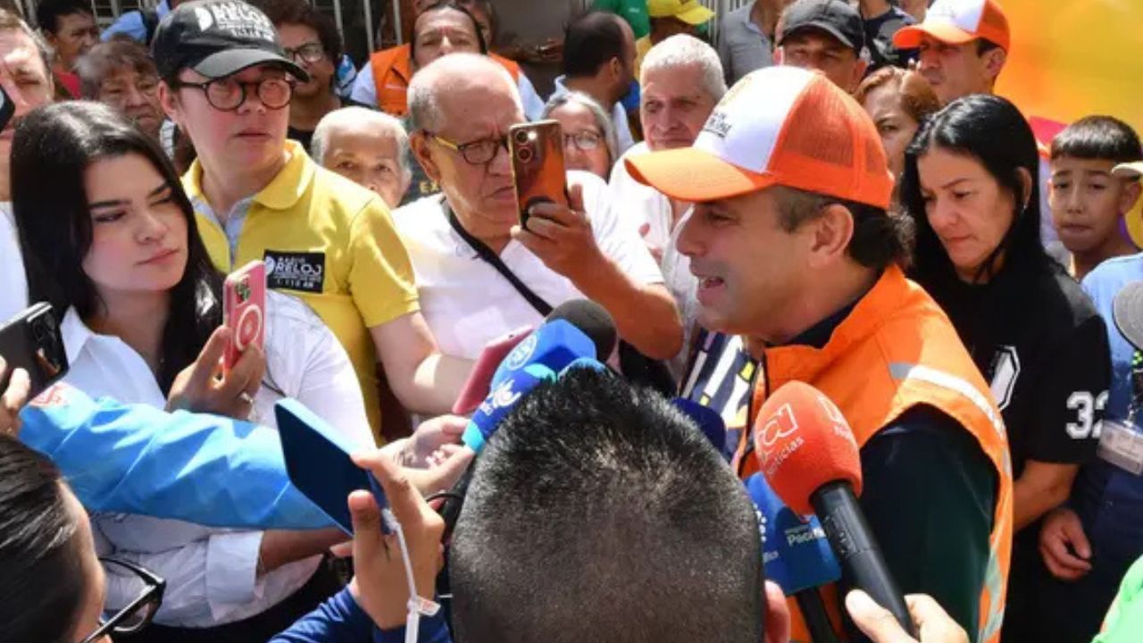 Empieza la solución vial: Eder da inicio a la reparación de más de 100 tramos en Cali