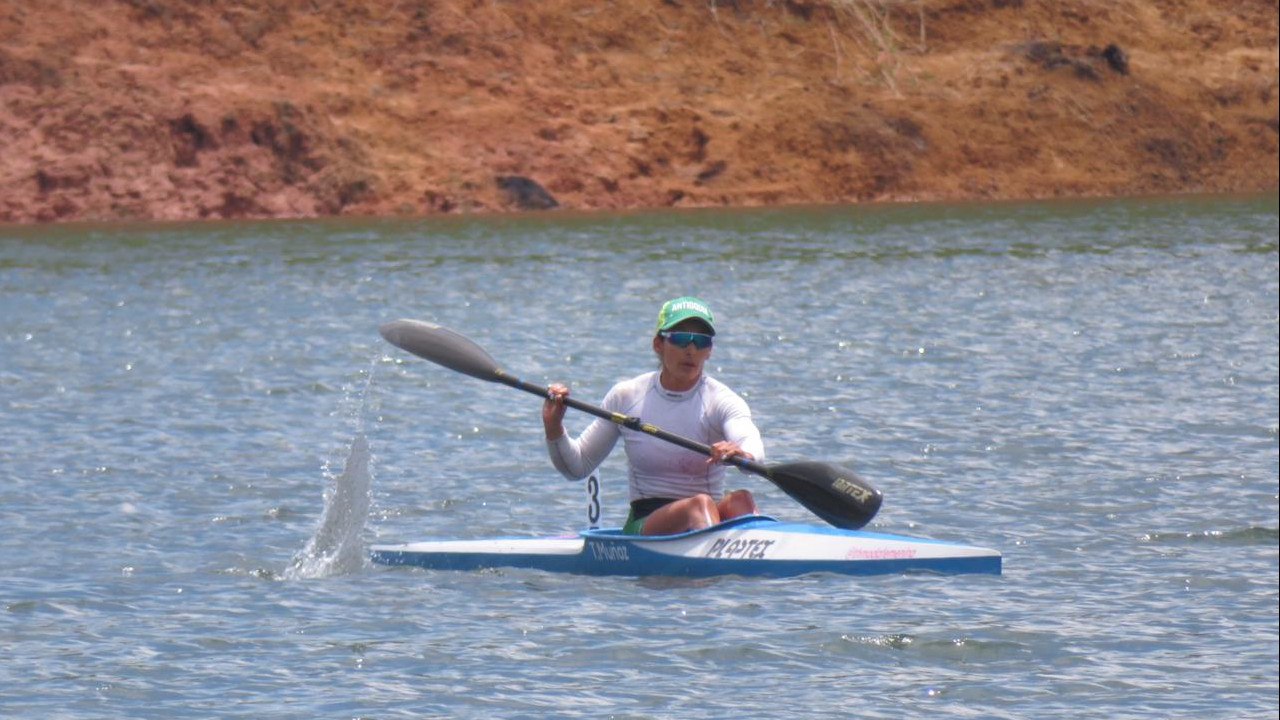 Guatapé: Cuenta regresiva para la adrenalina acuática: ¡250 atletas en el Nacional de Canotaje y Paracanotaje!