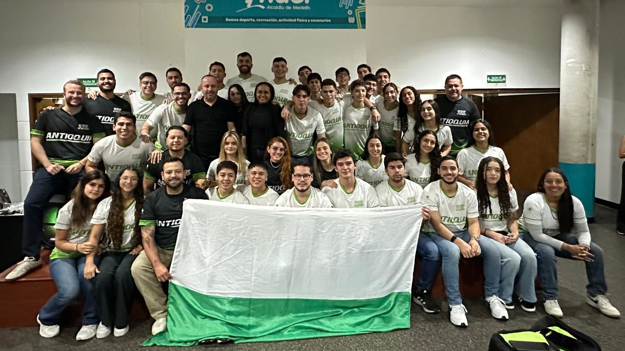 Medellín recibe el Campeonato Nacional Interligas de Hockey SP