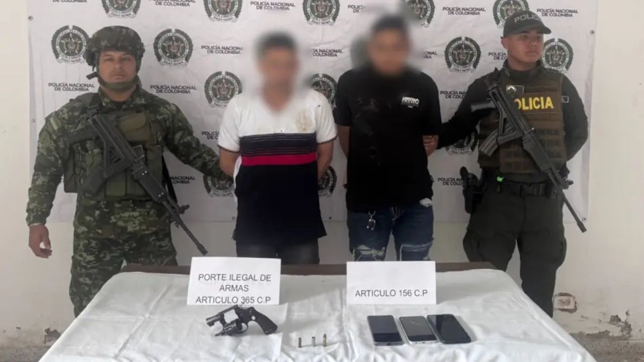 ¡De paseo a pesadilla! Ataque armado contra van de turistas en Ituango dejó el susto de sus vidas