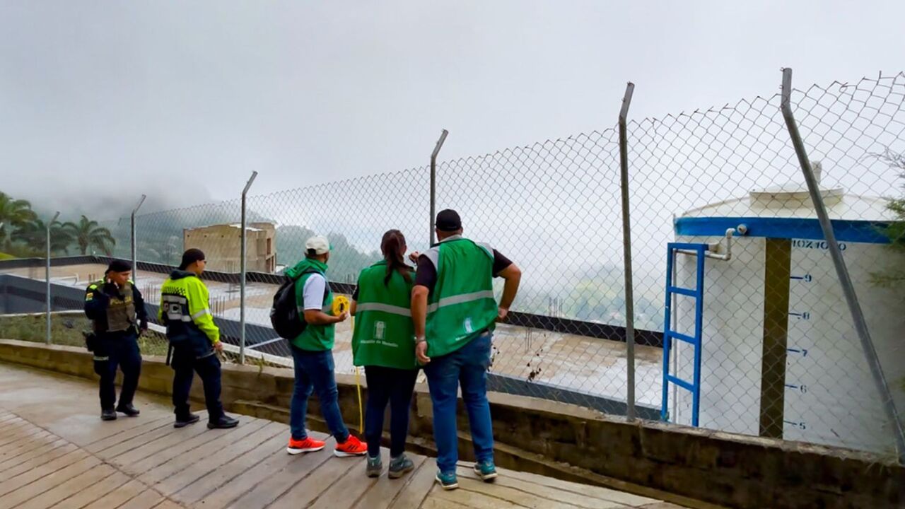  35 edificaciones invadían zona de protección ambiental