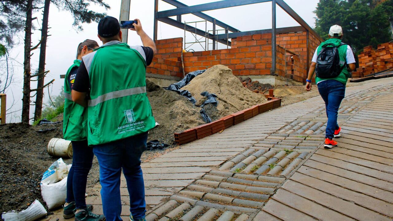  35 edificaciones invadían zona de protección ambiental