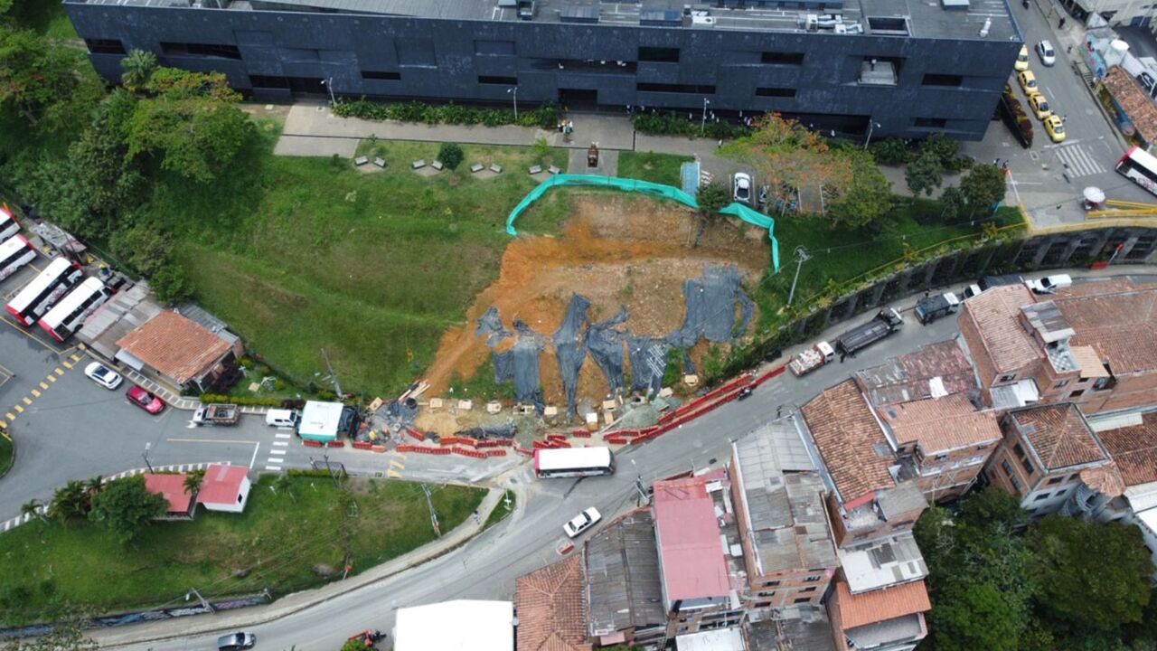 ¡Avances en mitigación de riesgos! Medellín estabiliza taludes y protege barrios afectados por las lluvias
