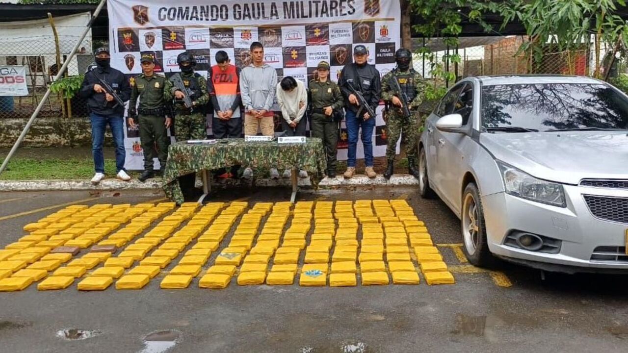 tres capturados con 200 paquetes de droga