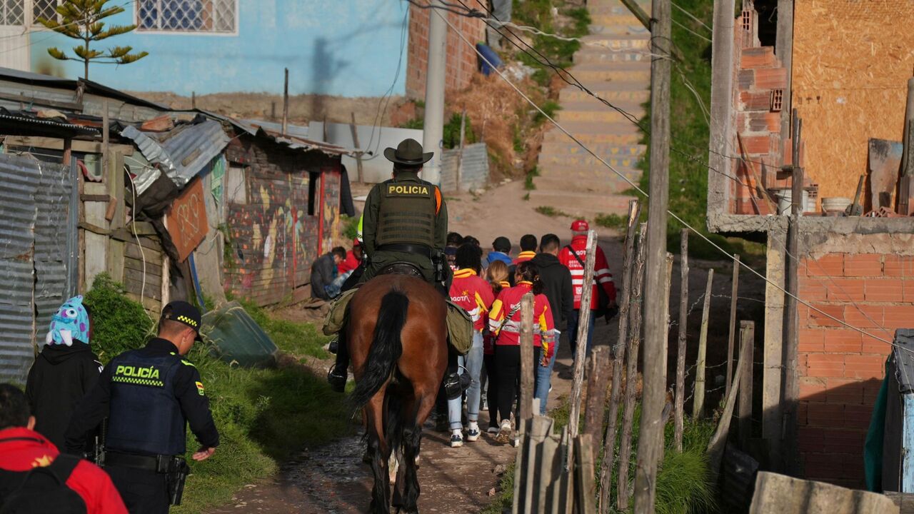 ¡San Cristóbal bajo vigilancia! Autoridades refuerzan seguridad en Juan Rey ante amenazas de ‘tierreros’