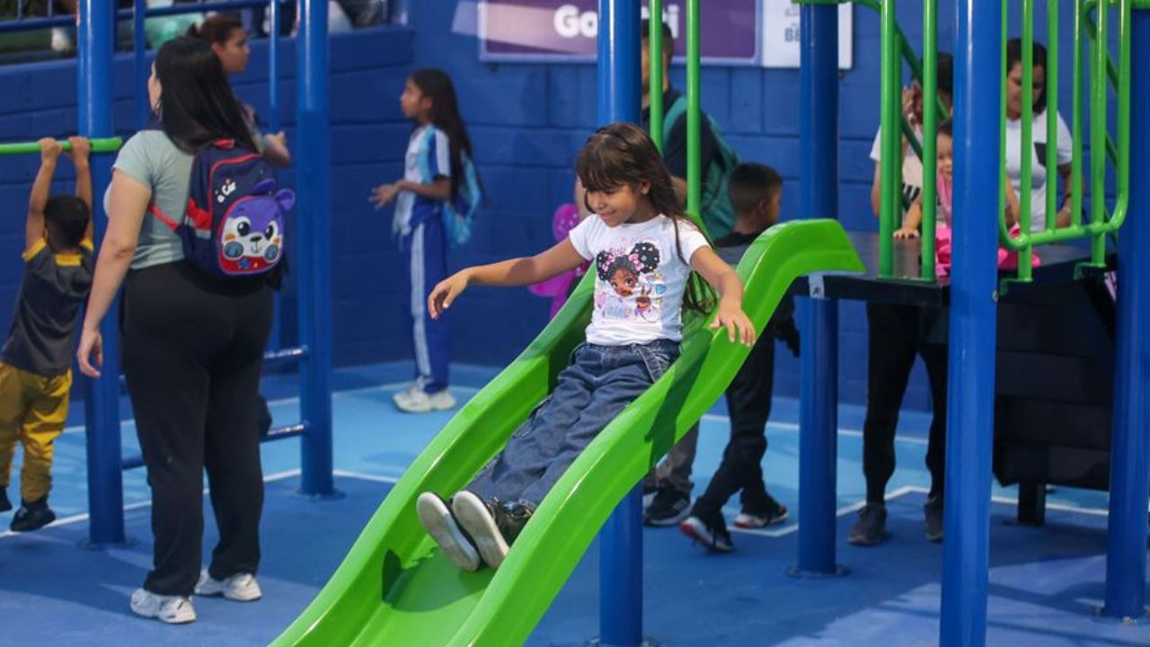 ¡Qué nota! Bello entrega el totalmente renovado Parque Infantil Goretti