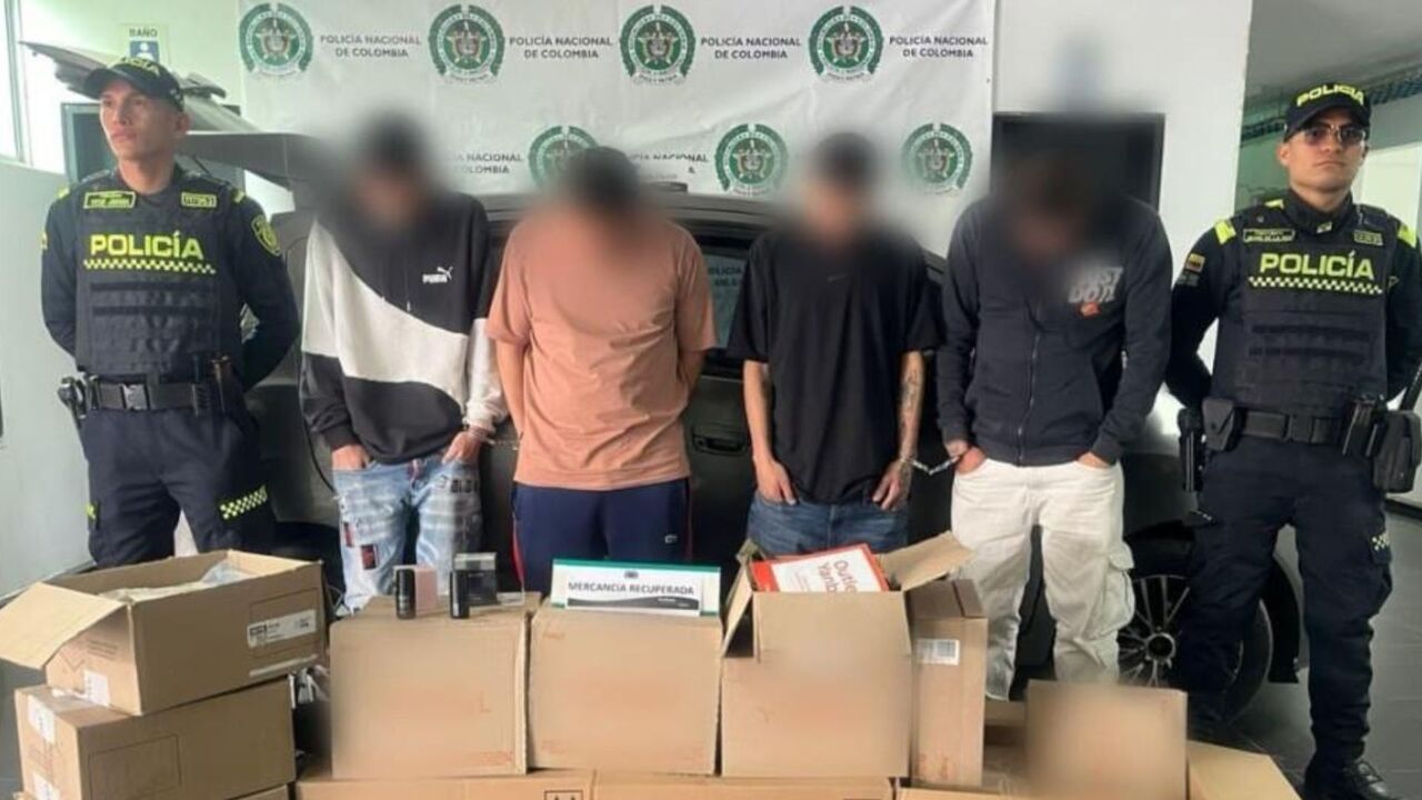 Persecución en el sur de Bogotá termina con cuatro capturados y $16 millones en mercancía recuperada