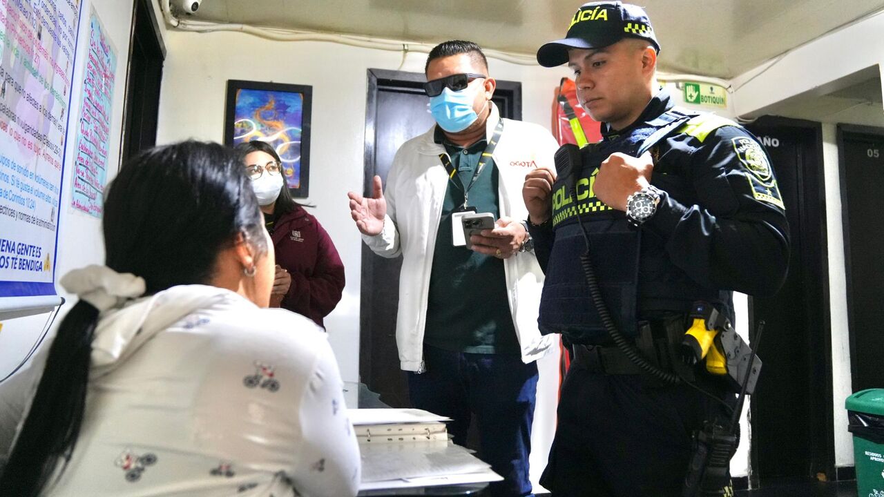 ¡Mano dura en el centro de Bogotá! Sellan pagadiario en San Bernardo tras detectar irregularidades