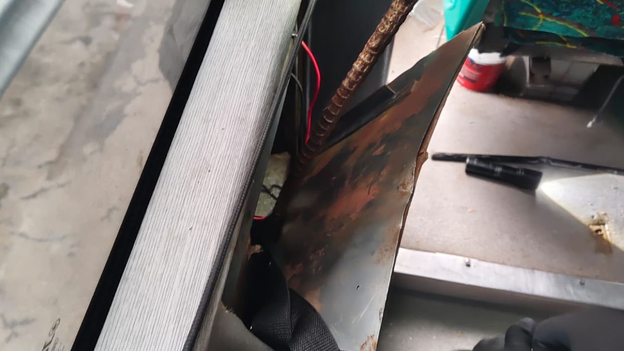 ¡Narco-Bus! Pillaron más de 300 kilos de cocaína escondidos en el techo del vehículo en vía a Villavicencio