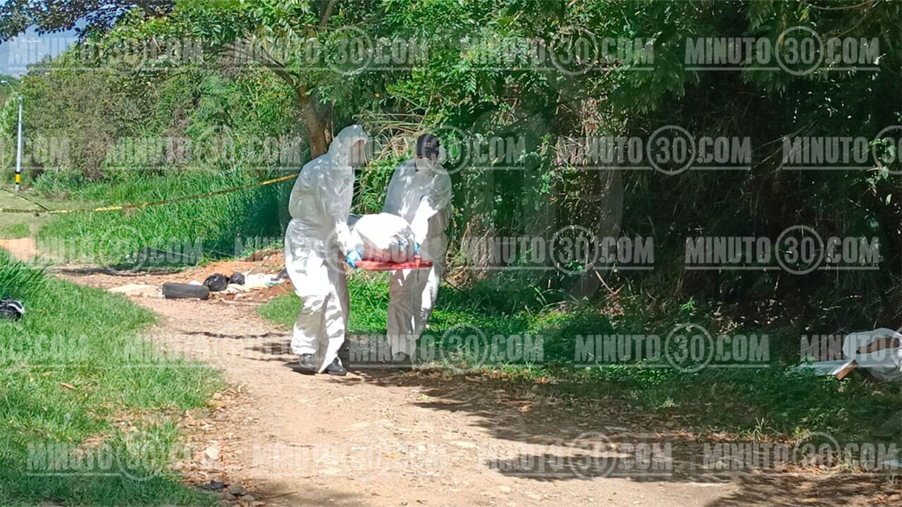 ¡Desmembrado en una caja de cartón! Hallan cuerpo con un mensaje aterrador, en Copacabana