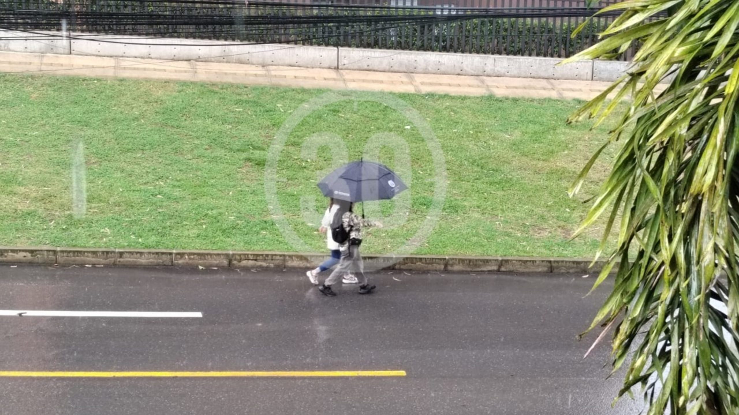 ¡Octubre lluvias mil! Saque paraguas que vienen hasta «maridos»