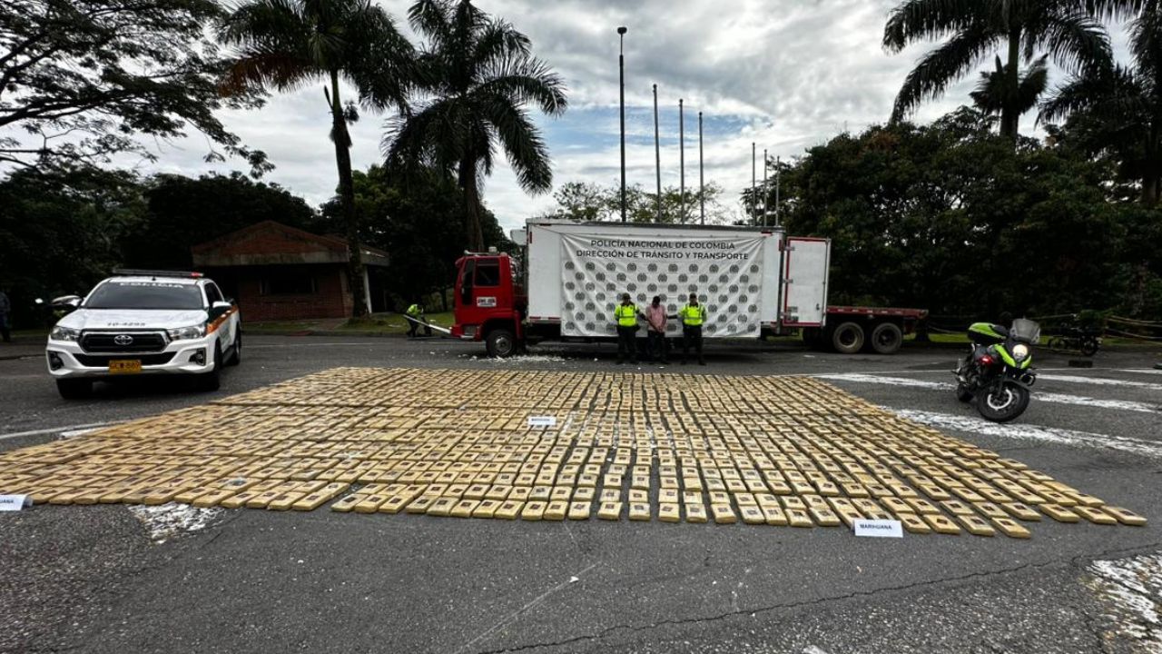 Incautadas 1.2 toneladas de marihuana de las disidencias Farc en la vía Bogotá – Villavicencio