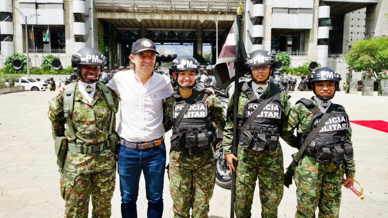 Medellín pisa el acelerador en seguridad con la primera unidad militar motorizada