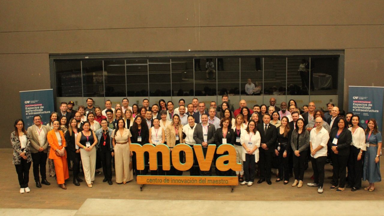 Medellín deslumbra al mundo: reconocida por su urbanismo social y escuelas modelo