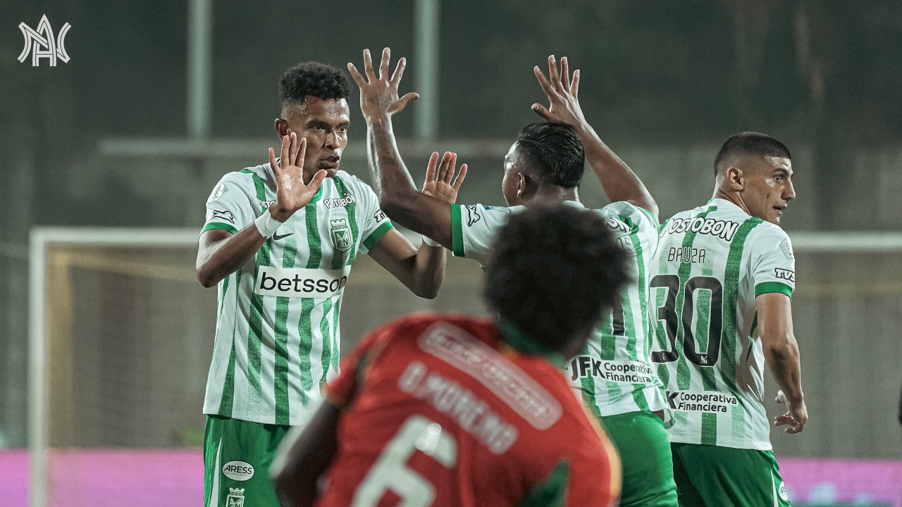 ¡Festival del desperdicio! Atlético Nacional no pudo con Junior y cedió dos puntos