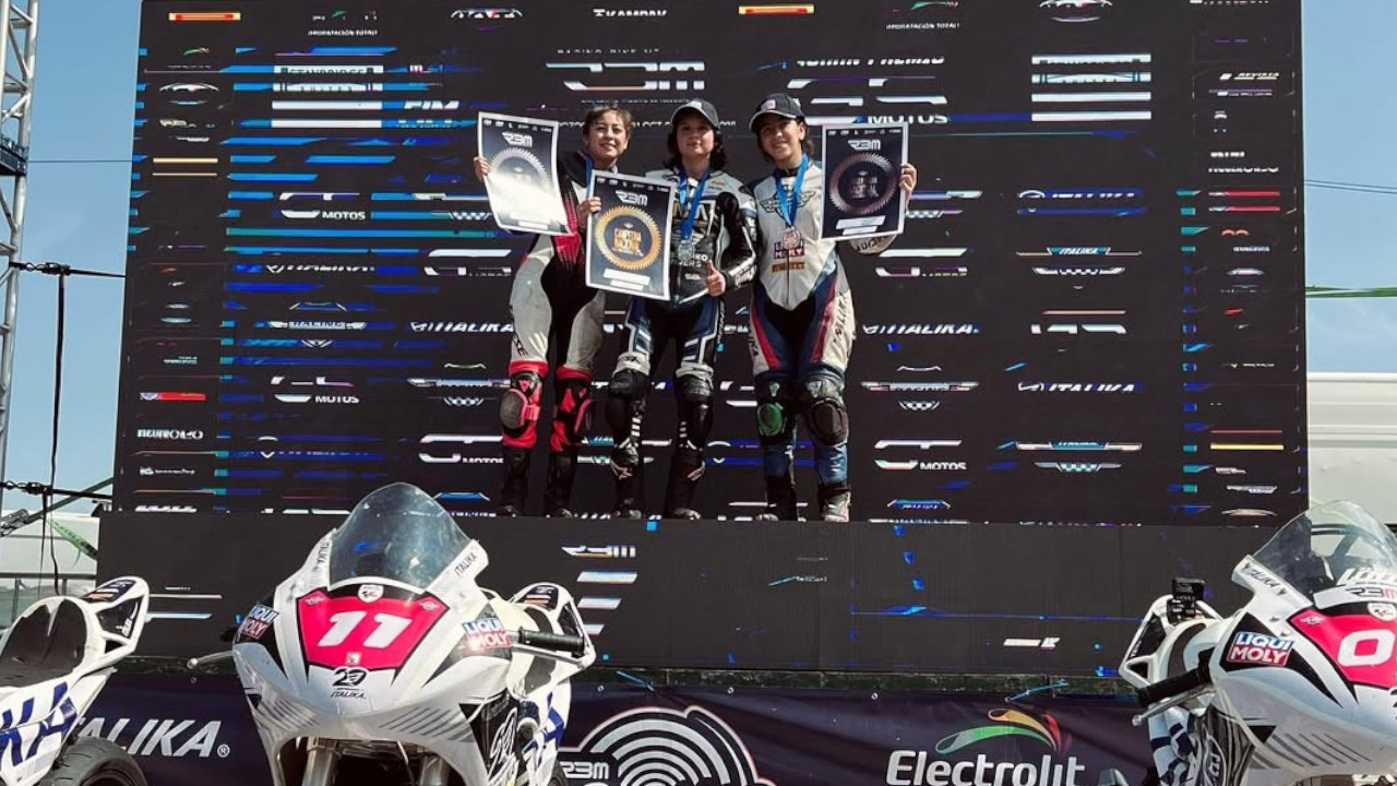 ¡Sara, la mejor! Campeona de la Italika Womens Internacional Cup de motociclismo