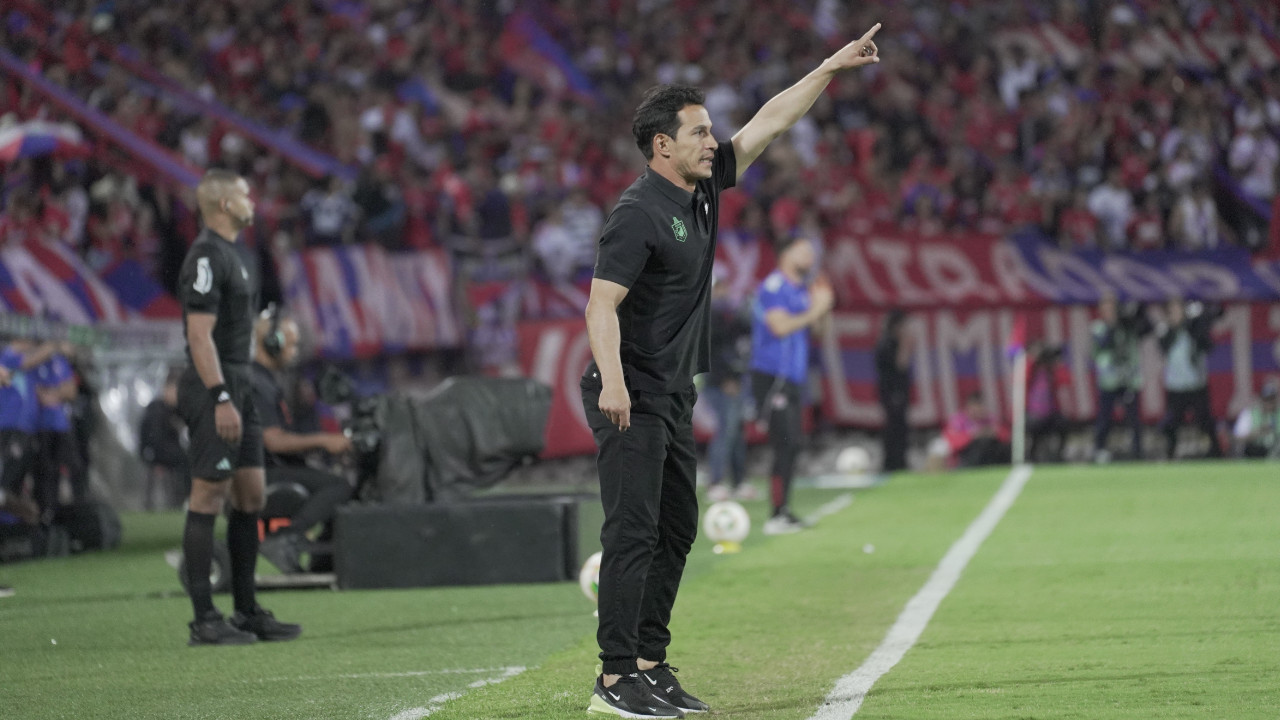 “Fue un muy buen partido para nosotros”: Así analizó Diego Arias, técnico de Atlético Nacional, el empate contra el DIM