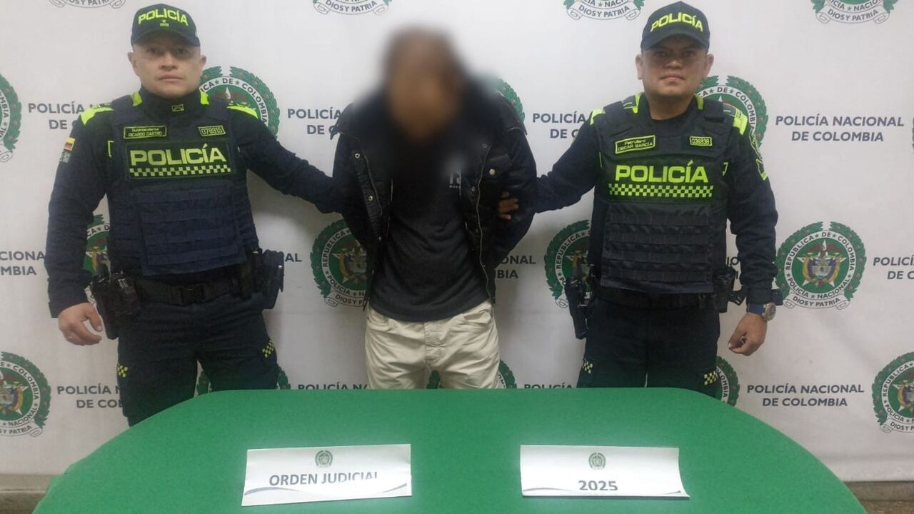 ¡Cayó la mano derecha de ‘Castor’! Alias ‘Boliqueso’, cerebro operativo de ‘Los Costeños’, capturado en Bogotá