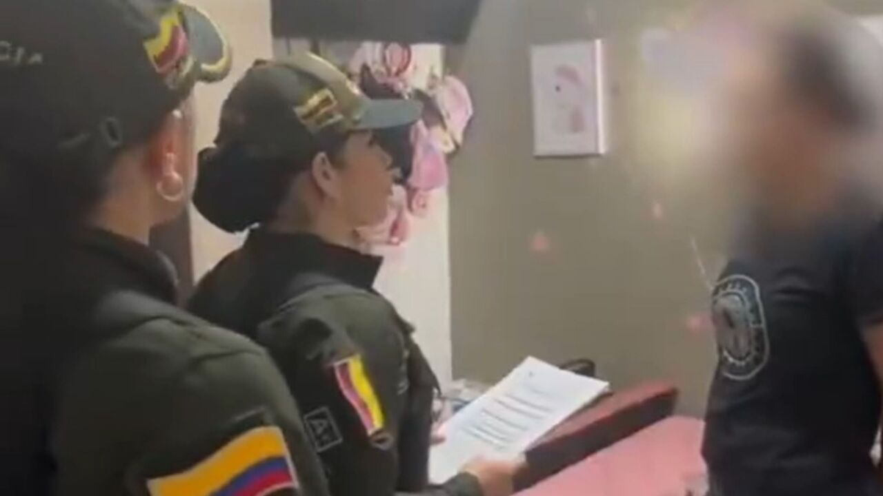 ¡Fin de la fuga! Cae presunta implicada en ataque explosivo contra patrulla de Policía en Ebéjico