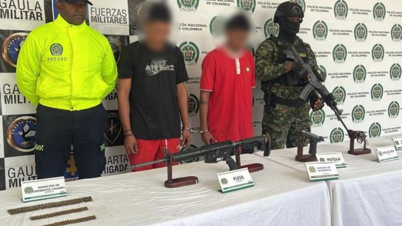 Capturados disidentes en Antioquia con arsenal de guerra: así cayó el anillo de seguridad de alias ‘Richard’