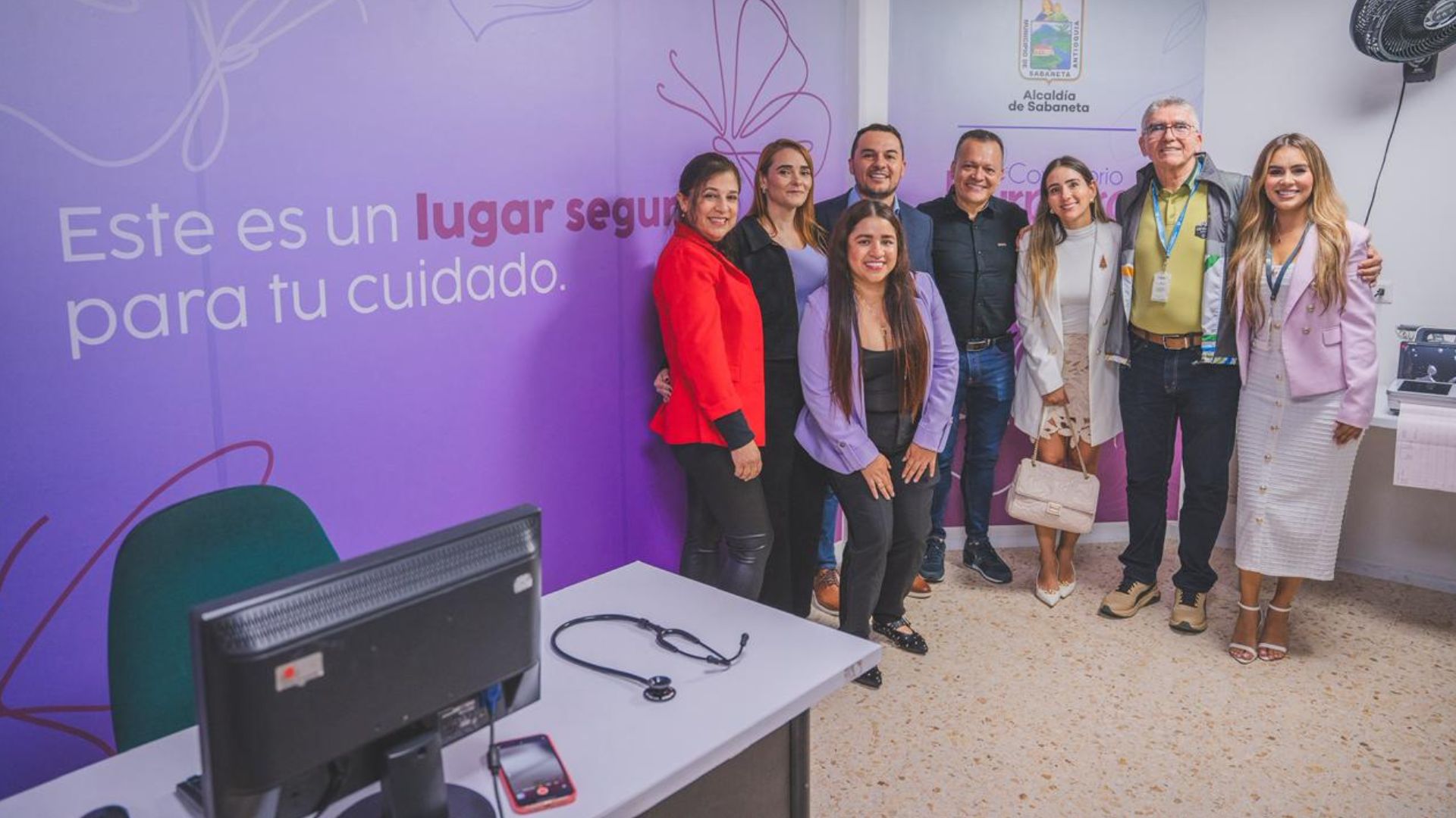 ¡Un espacio seguro para todas! Sabaneta estrena el Consultorio Púrpura para fortalecer la salud y el bienestar de las mujeres
