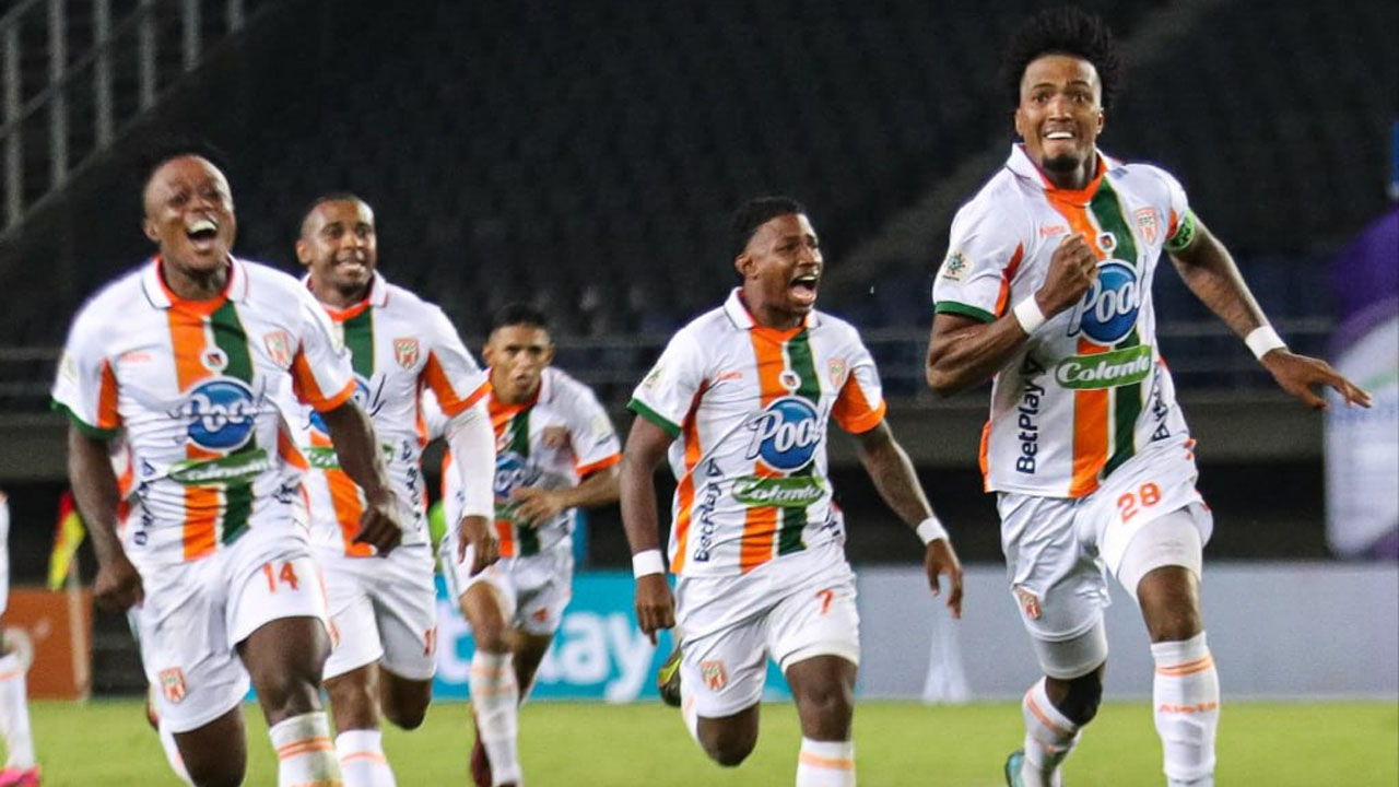 Envigado, papá de Millos: lo eliminó de Copa y ahora lo deja muerto en Liga