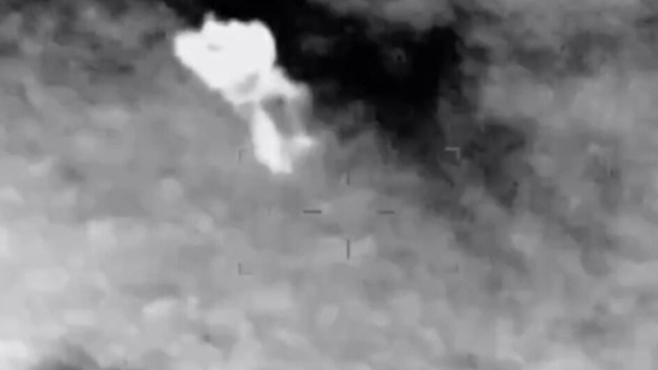 Fiscalía indaga bombardeos militares tras muerte de 15 menores