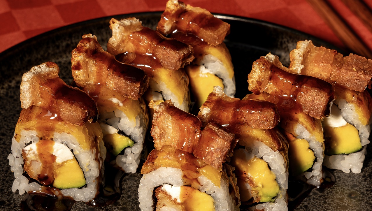 Yacky Chan debuta en el Sushi Master con el ‘Chicharoll’: una fusión entre Asia y Antioquia