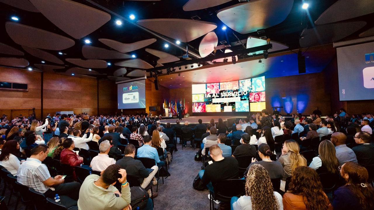 Medellín se posicionó como epicentro del debate sobre ciudades inteligentes en la Med360