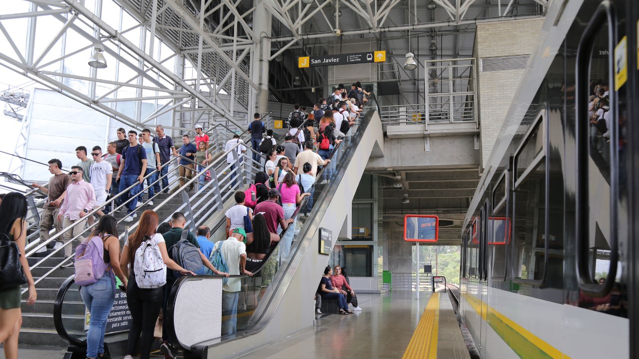 El Metro de Medellín celebra 30 años con foro internacional de movilidad