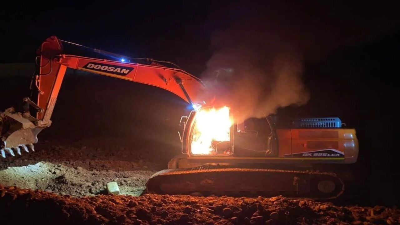 ¡Les tumbaron el negocio! Ejército desmantela centros de minería ilegal del Clan del Golfo en Cáceres, Antioquia