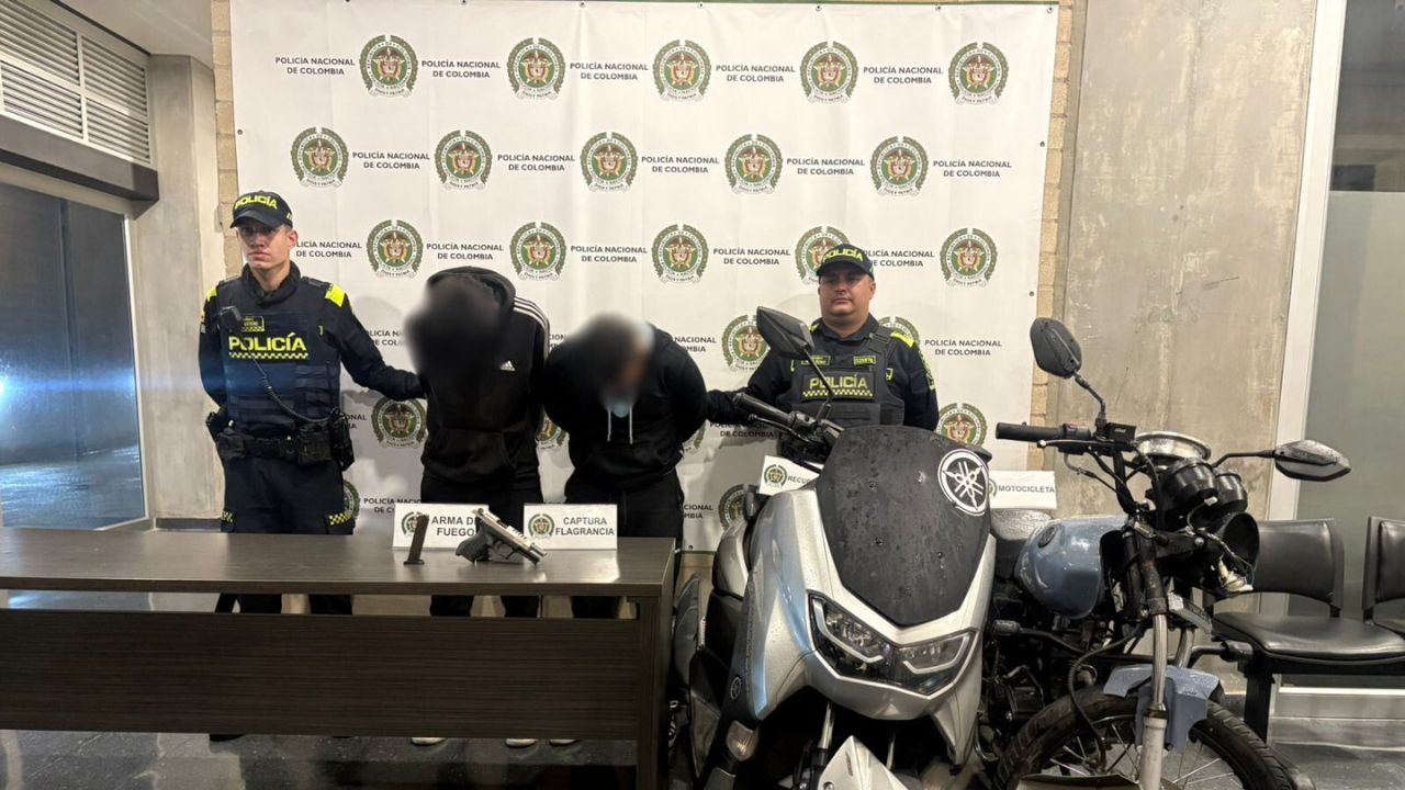 La Policía capturó a seis ladrones en Medellín: Uno tenía brazalete judicial y otro acabó herido a balazos