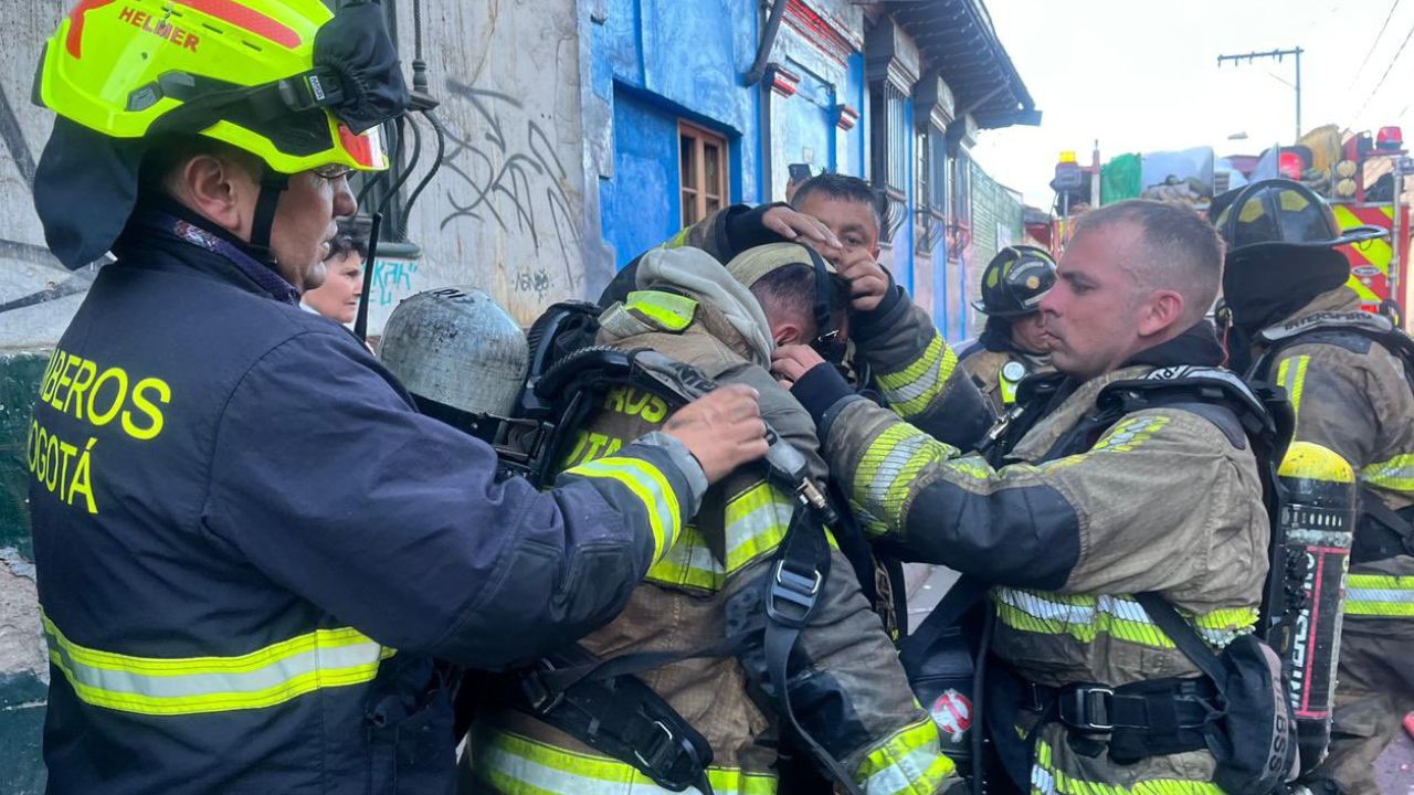 ¡Bogotá amaneció en llamas! Fuerte incendio en el centro obligó una evacuación