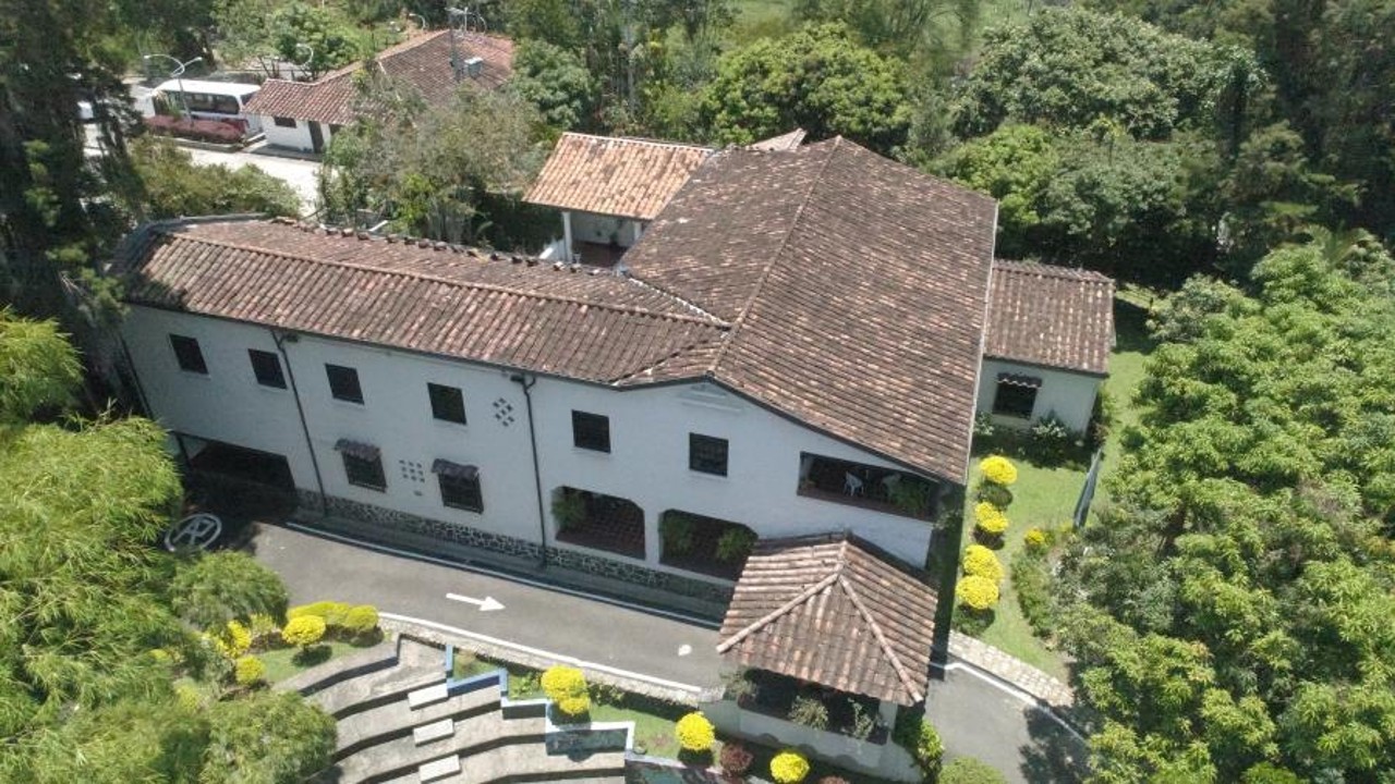 La Leyenda Negra de La Barquereña: La Casa de la Cultura de Sabaneta que esconde fantasmas y te espera HOY