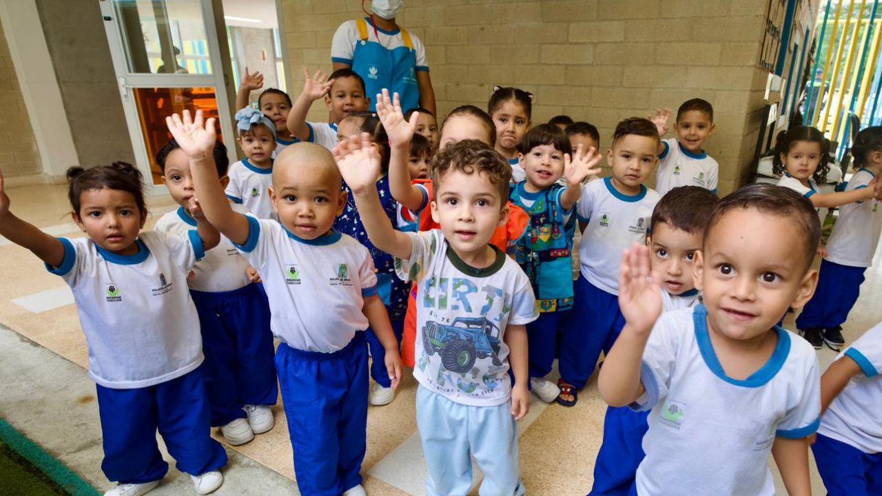 Ningún niño muerto por hambre: Medellín celebra cifra histórica contra la desnutrición infantil