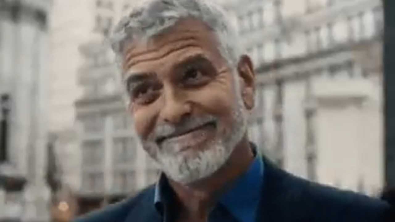 Captura de pantalla tomada de un video de redes sociales george clooney