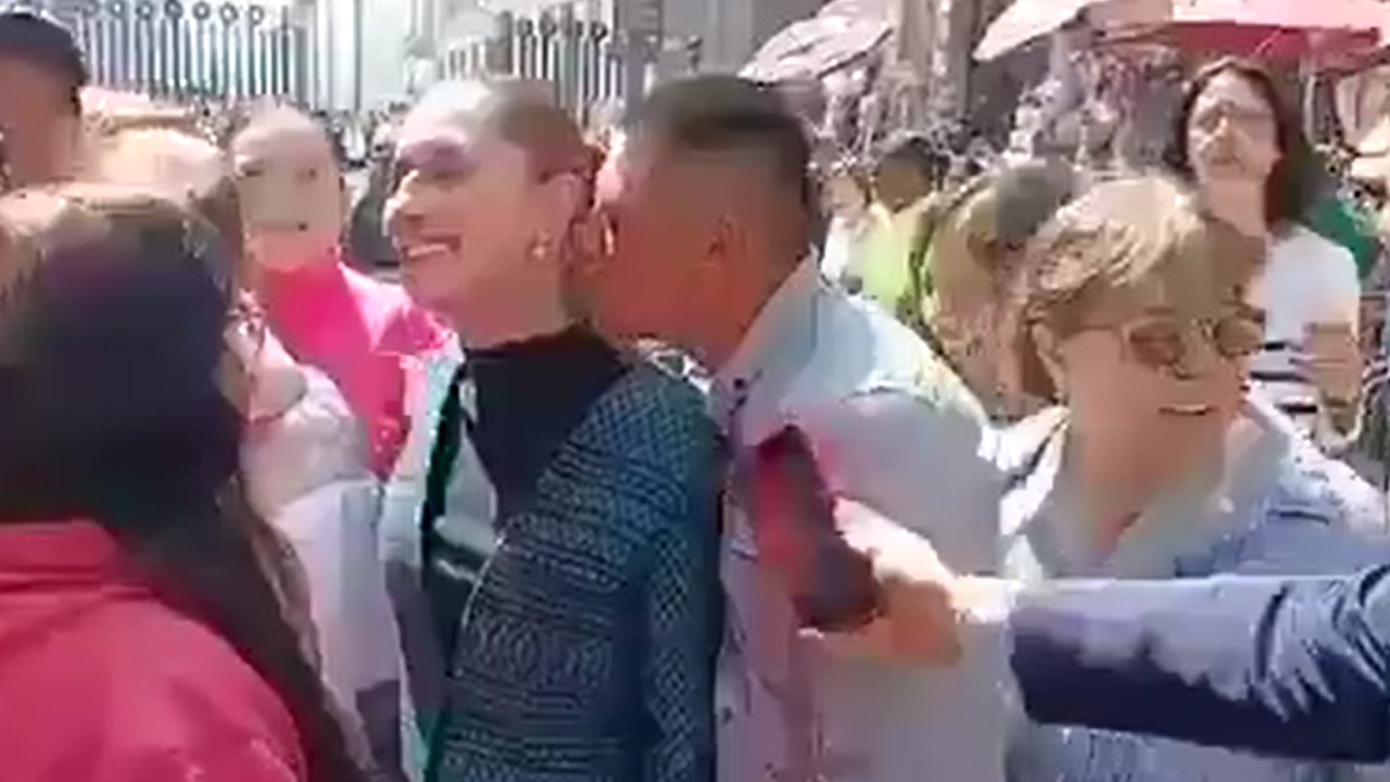 Presidenta de México es víctima de agresión sexual en plenas calles de Ciudad de México. Captura de video