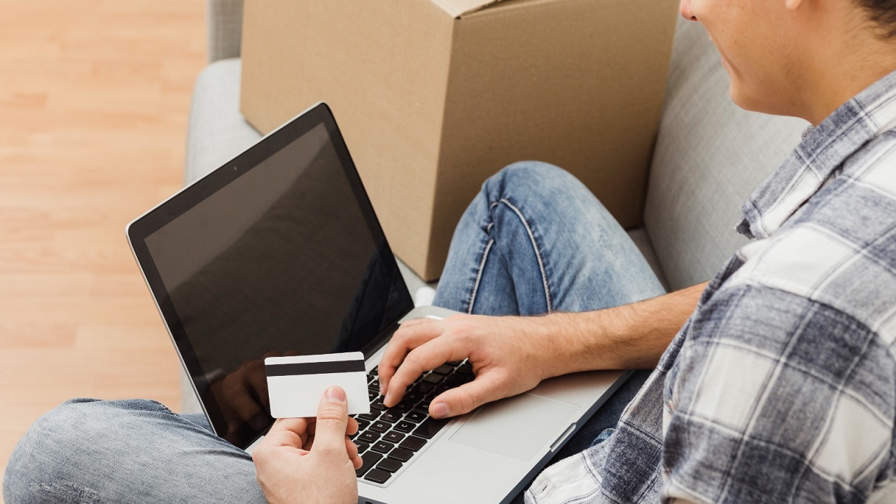 Que la llegada de la prima, natillera y demás no lo coja desprevenido: así educan para evitar robos a fin de año