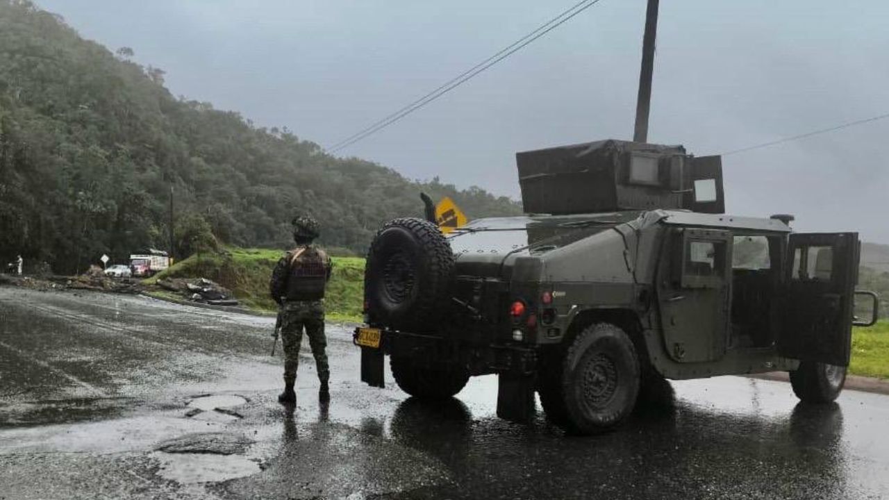 Con paso a un carril amaneció la vía Medellín – Costa Atlántica en Yarumal