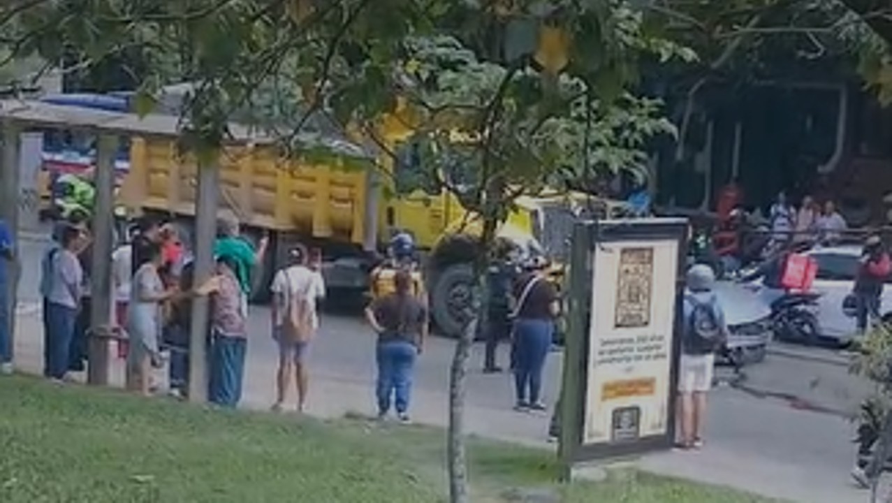 Secretario de Movilidad confirma que la volqueta sin frenos cargaba 17 toneladas de material