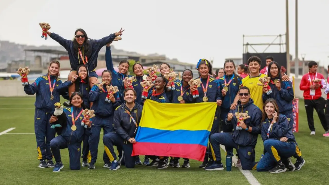¡Las Tucanes son muy tesas! Doble podio para Colombia: Oro femenino y plata masculina en el Rugby