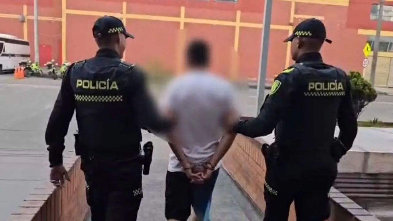 ¡Cayó el terror de Usme! Alias ‘El Zarco’, señalado de abusar de varias mujeres en Entrenubes, fue enviado a la cárcel