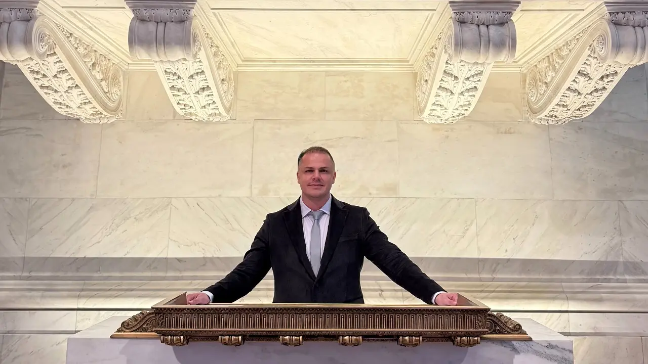 Blue Castle Ventures acerca a Medellín al mercado global con inversiones reguladas y educación financiera