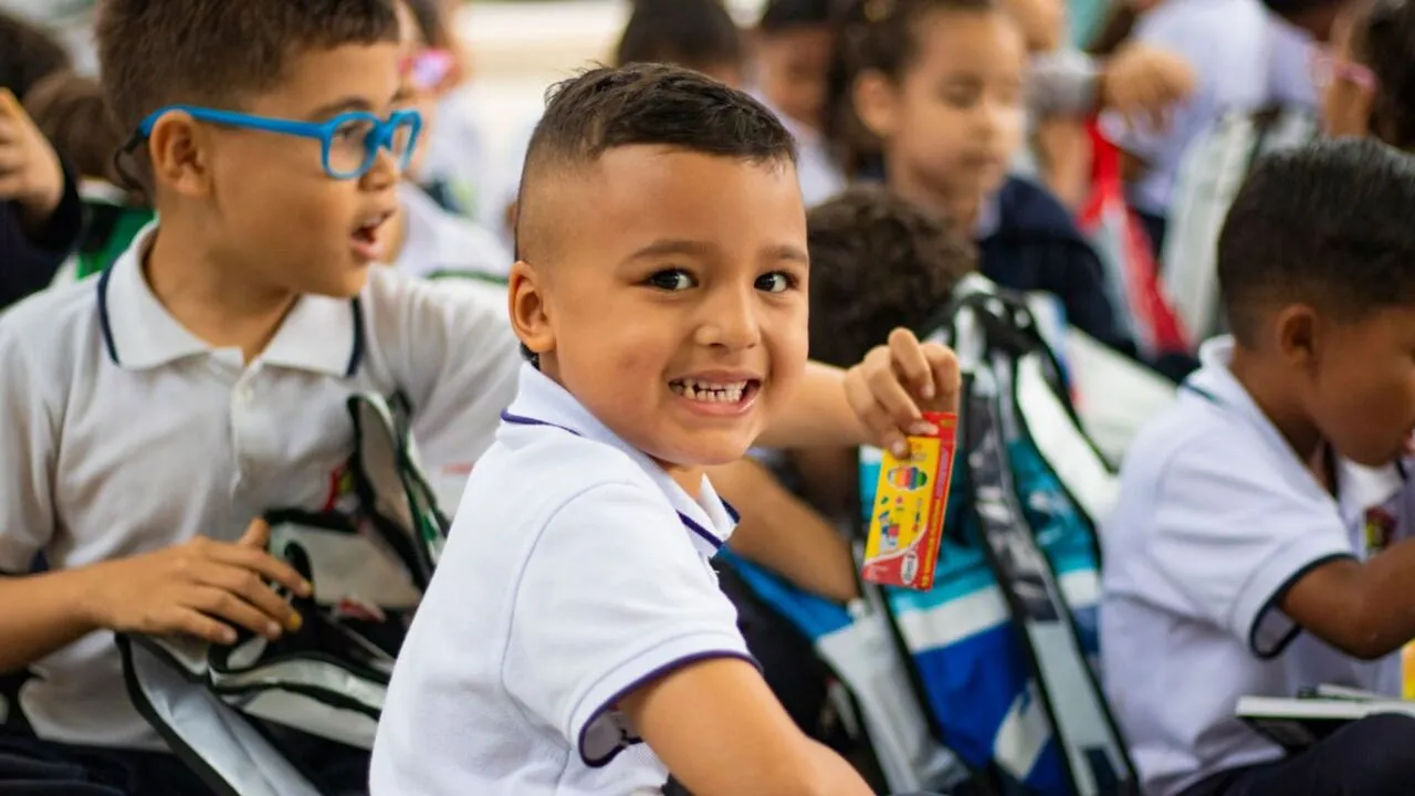 ¡Sabaneta, modelo nacional! El municipio se corona como número uno en permanencia escolar en Colombia