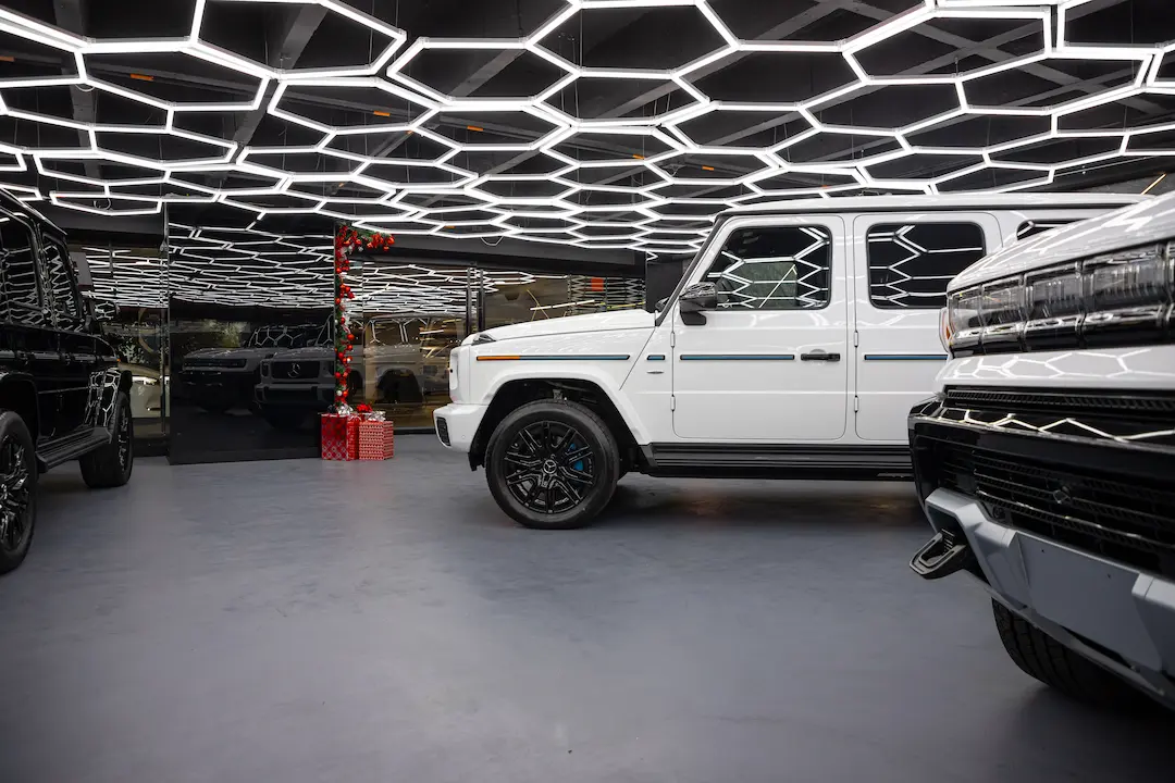 Medellín se consolida como el epicentro de carros de lujo en Colombia