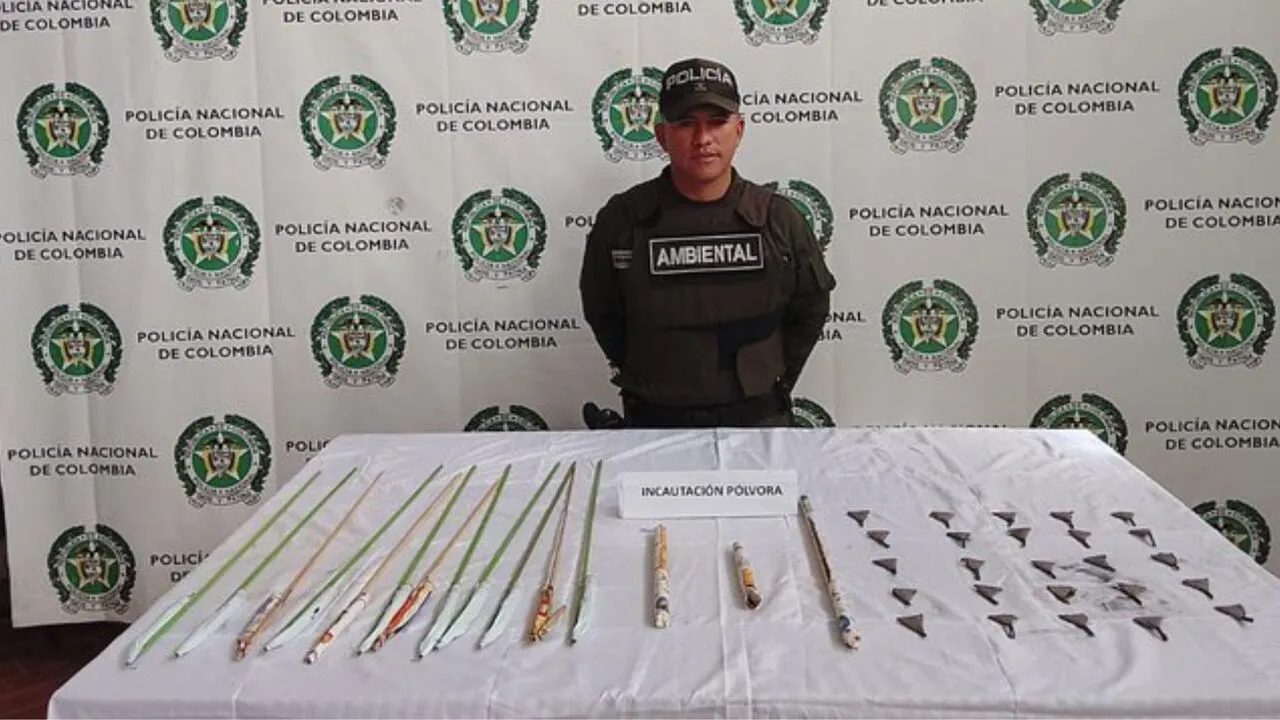 Cae en Medellín hombre con 41 kilos de pólvora, fulminantes y vainillas para hacer munición ilegal